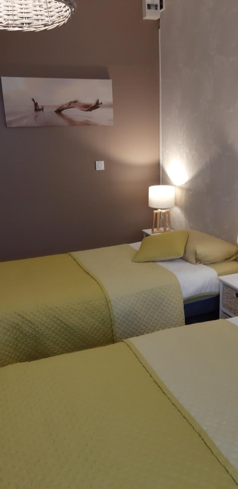 Chambres D'Hotes Nilautpala Dreams Сен-Жан-де-Морьен Экстерьер фото